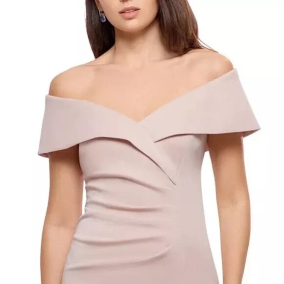 Elegant Off-Shoulder Pink Dress - Picture 4 of 10